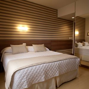 Hotel Continental Business - 200 Metros Do Complexo Hospitalar Santa Casa