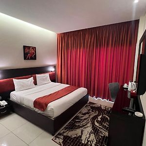 Duroy Hotel